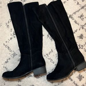Knee High Black Suede Boots with Calf Stretch
